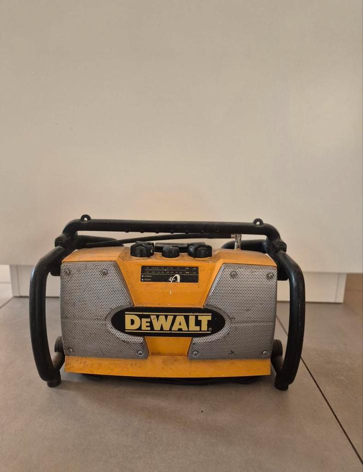 Dewalt Bouwradio - Robuust en Betrouwbaar!, Audio, Tv en Foto, Radio's, Gebruikt, Bouwradio, Ophalen of Verzenden