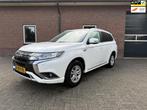 Mitsubishi Outlander 2.4 PHEV Pure, Automaat, 4 cilinders, 1865 kg, Wit
