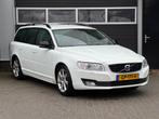 Volvo V70 2.0 T4 Dynamic Edition LEES ADVERTENTIE, Auto's, Volvo, Voorwielaandrijving, 1556 kg, Gebruikt, Euro 6