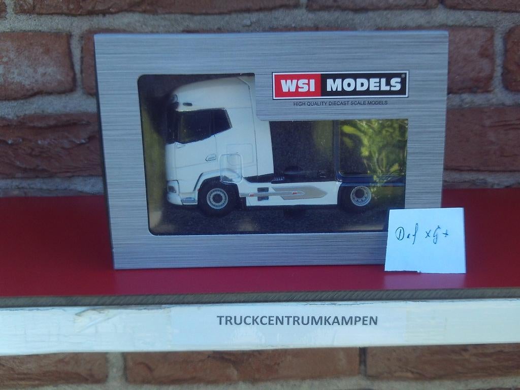 WSI  Daf  XG+  witte  lijn.