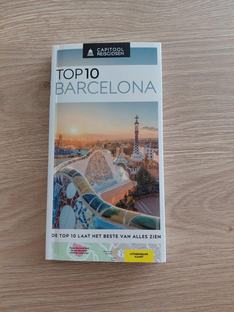 Reisgids Capitool - Barcelona, Boeken, Reisgidsen, Capitool, Europa, Ophalen of Verzenden, Zo goed als nieuw