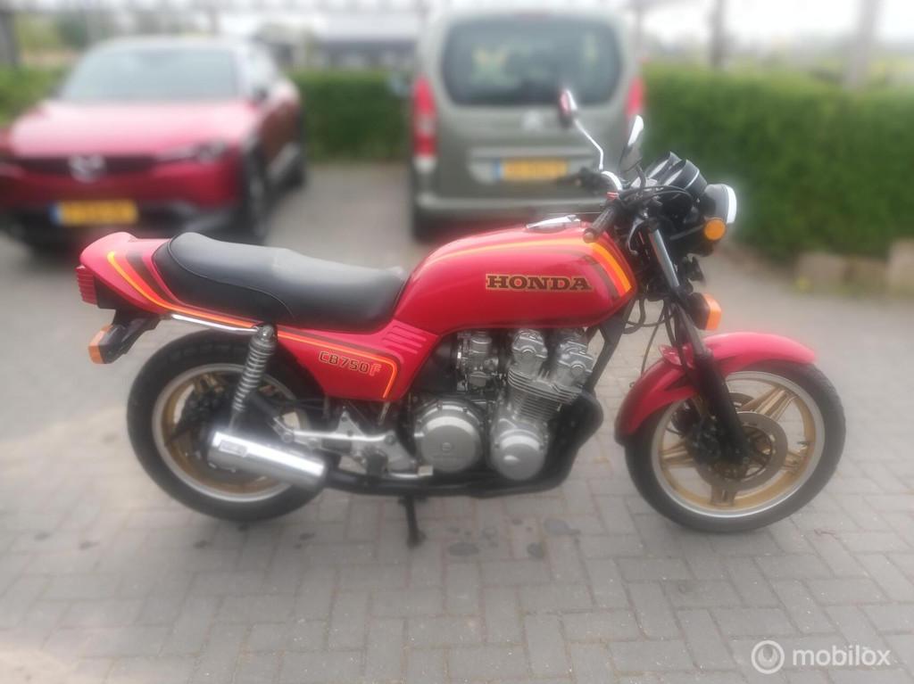 Nette Honda CB 750 F (Bol d'Or) 1984 Inruil Kan, Motoren, Motoren | Honda, Bedrijf, Meer dan 35 kW, Toermotor, 748 cc