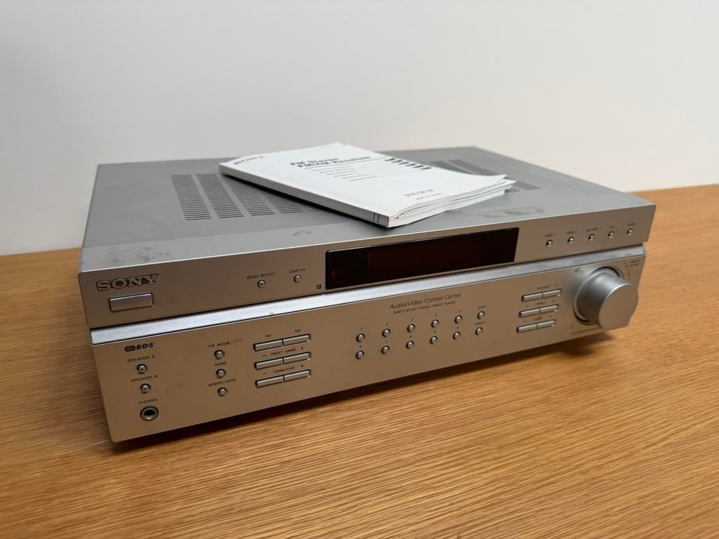Sony STR-DE197 Tuner & versterker in een, Audio, Tv en Foto, Ophalen of Verzenden, Zo goed als nieuw, Tuner of Radio, Sony