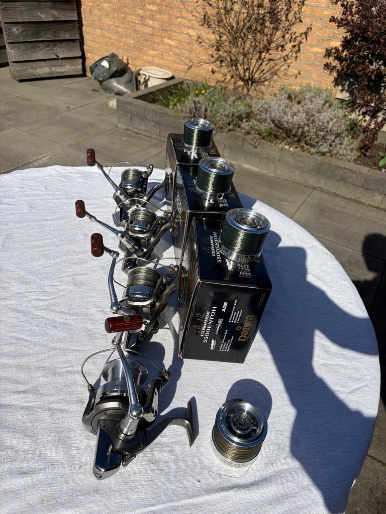 4x Daiwa Tournament Entoh 5500, Watersport en Boten, Hengelsport | Karpervissen, Ophalen of Verzenden, Gebruikt, Molen