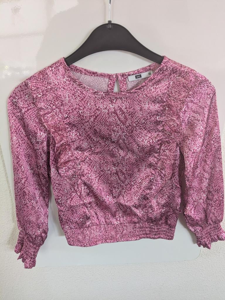 WE shirt maat 122/128, zo goed als nieuw, Kinderen en Baby's, Kinderkleding | Maat 128, WE, Jongen of Meisje, Ophalen of Verzenden