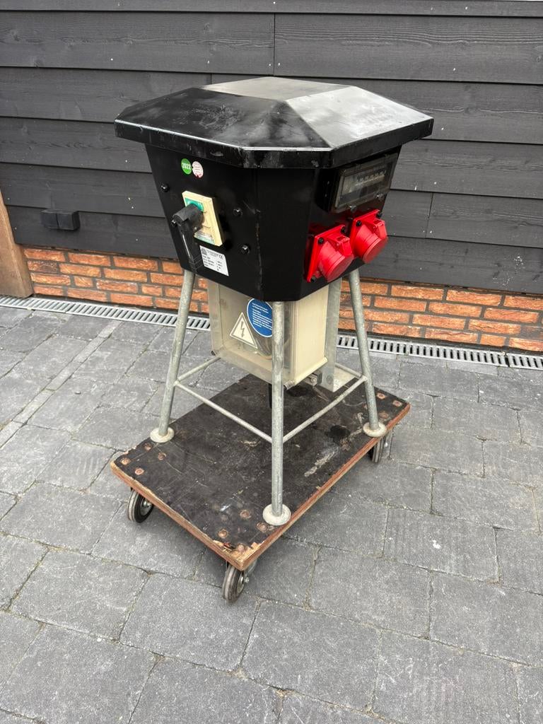 Bouwstroomkast / Stroomverdeelkast. 380 v   200 amp Gekeurd, Doe-het-zelf en Verbouw, Elektra en Kabels, Ophalen, Gebruikt, Overige typen