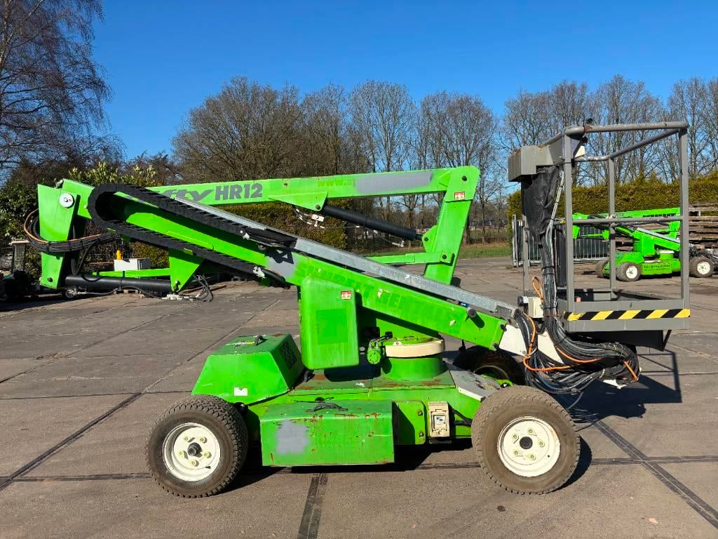 Niftylift HR 12 NDE knikarmhoogwerker 12m nifty hoogwerker