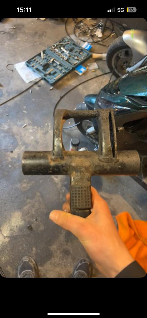 subframe afkomstig van zip 125, Motoren, Tuning en Styling, Ophalen