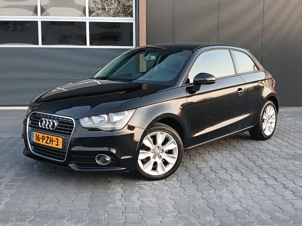 Audi A1 1.4 Tfsi AUTOMAAT  Ambition Proline, 4 cilinders, 4 stoelen, Origineel Nederlands, 1100 kg