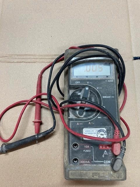 fluke multimeter, Doe-het-zelf en Verbouw, Meetapparatuur, Ophalen of Verzenden, Gebruikt, Multimeter