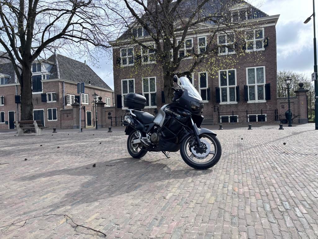 Honda Varadero XL 1000 (1999) met extra's en CarPlay, Motoren, Motoren | Honda, 2 cilinders, Particulier, Meer dan 35 kW, Toermotor