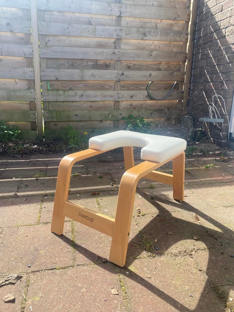 Feet up bankje, Ophalen, Zo goed als nieuw, Hout