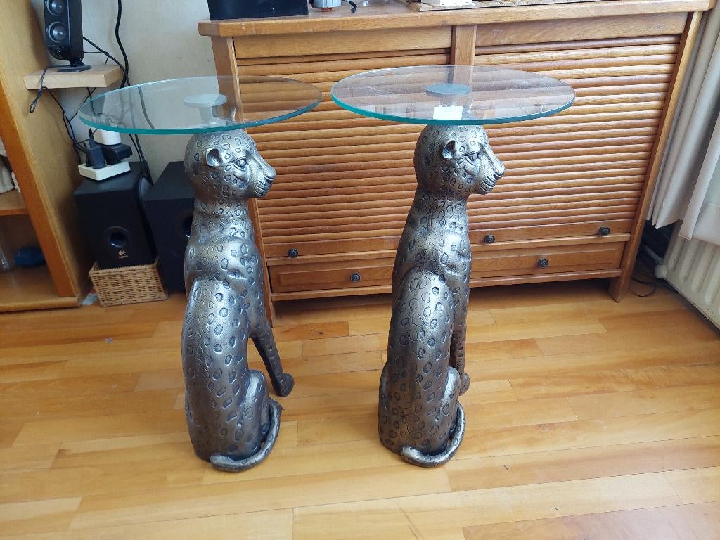 Twee stuks / Bijzettafel / Glas met metalen panter als voet, Ophalen, Minder dan 55 cm, Gebruikt, Metaal of Aluminium