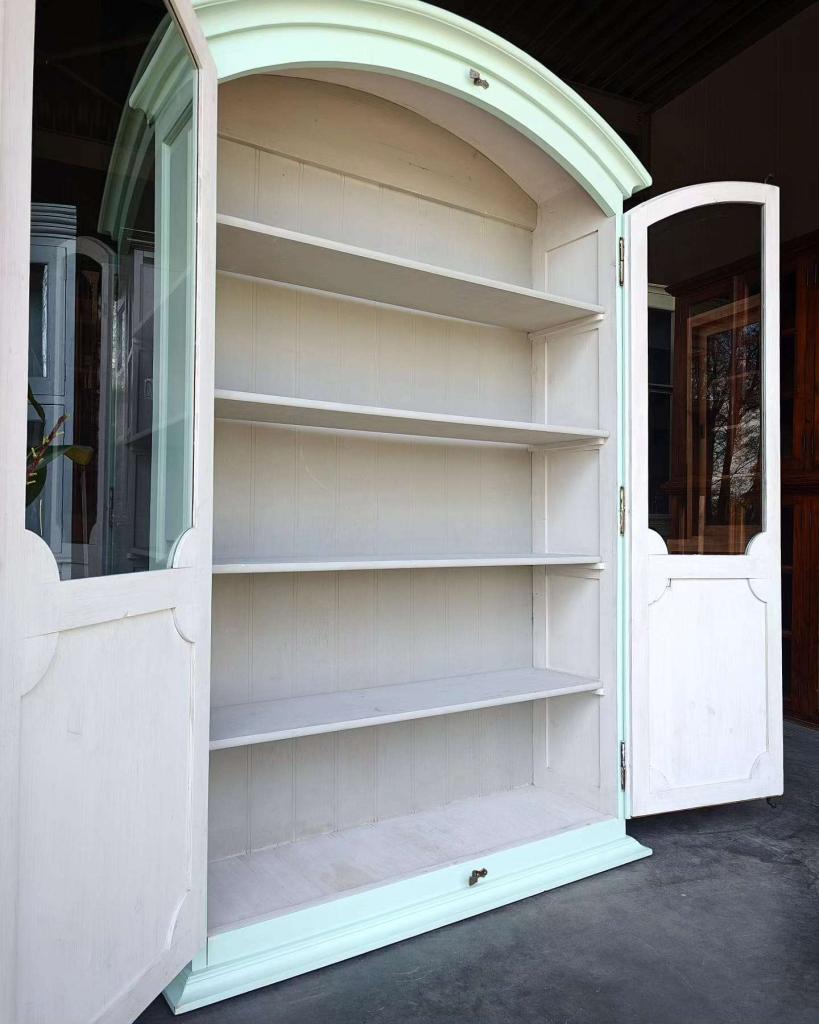 Unieke franse servieskast | Charmante Buffetkast - #4380, Huis en Inrichting, Kasten | Vitrinekasten, Niet ingevuld, Metaal, 100 tot 150 cm