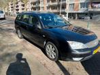 Ford Mondeo 1.8 16V 92KW Wagon 2004 Zwart, Auto's, 4 cilinders, Zwart, Origineel Nederlands, Stationwagon