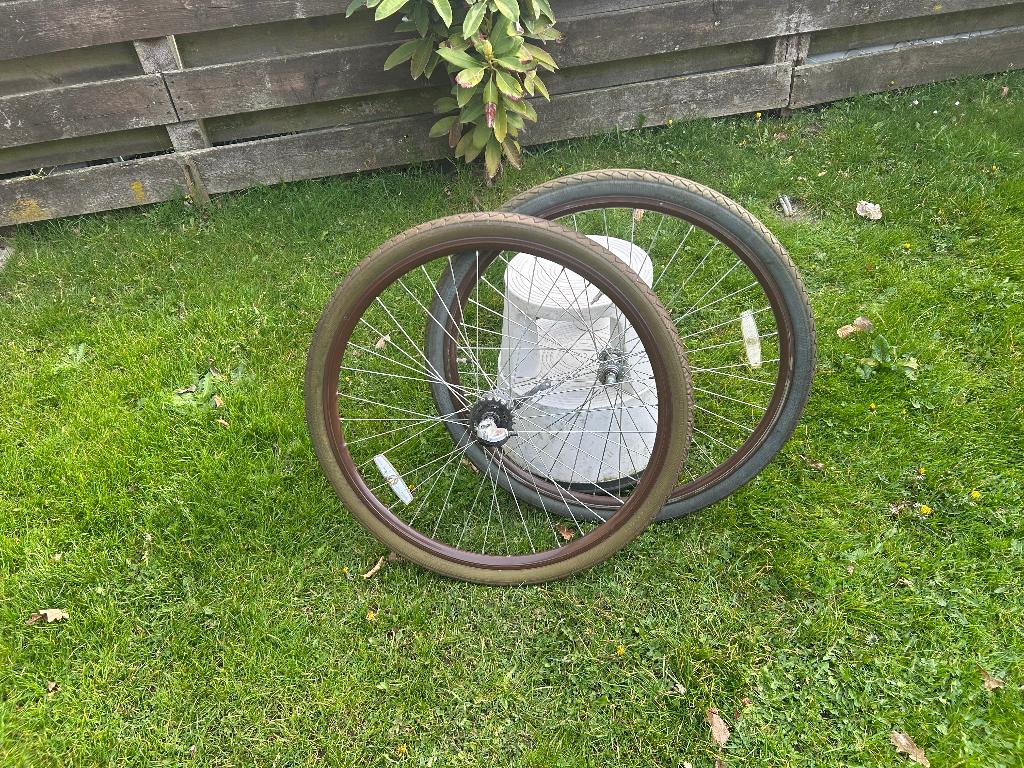 Set Wielen 28 inch achterwiel 3 NEXUS versnell. terugtraprem, Fietsen en Brommers, Fietsonderdelen, Gebruikt, Wiel, Aluminium