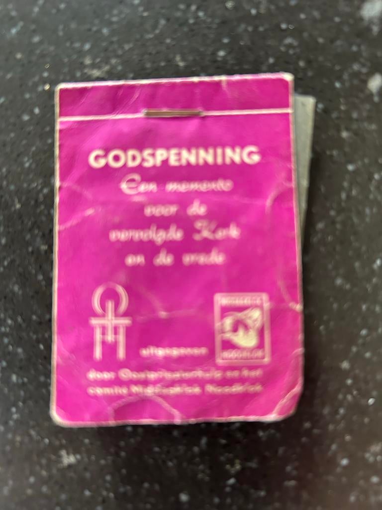 Godspenning Middagklok Noodklok uit 1958 - Zeldzaam Relikwie, Verzamelen, Religie, Ophalen of Verzenden, Nieuw, Overige typen