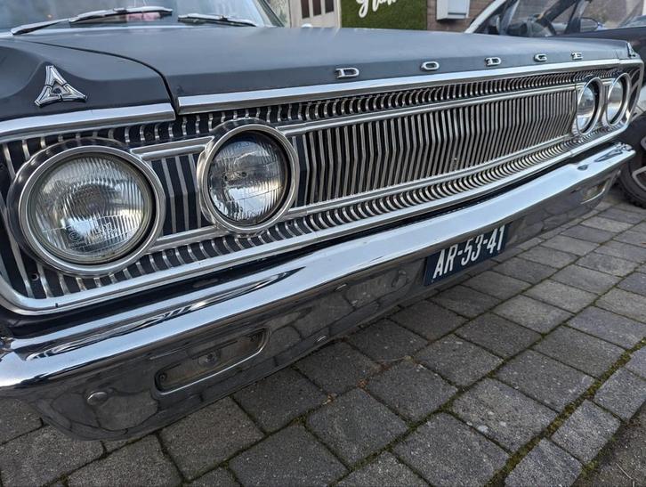 Dodge 1965 Zwart, Auto's, Dodge, Particulier, Overige modellen, LPG, Sedan, Handgeschakeld, Geïmporteerd, Zwart, Blauw, Achterwielaandrijving
