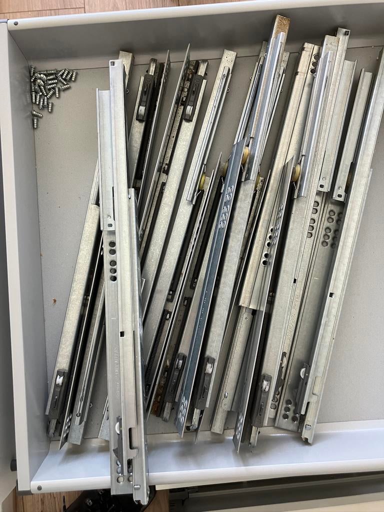 Lade geleiders met keukenladen, Huis en Inrichting, Ophalen, 50 tot 100 cm, Zo goed als nieuw, Minder dan 100 cm