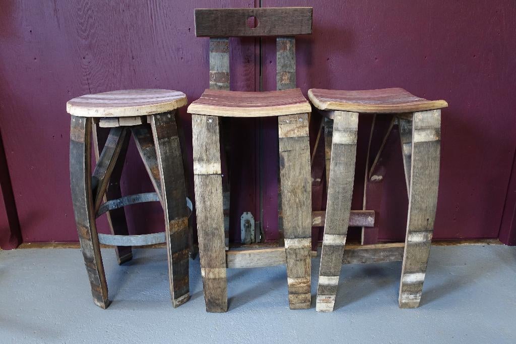 Barkruk, houten barkrukken, Bedrijfsbeëindiging, OP=OP!, Ophalen, 5 krukken of meer, Met voetsteun, 60 tot 90 cm