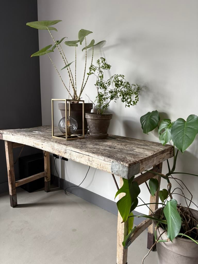 Vintage markttafel / sidetable robuust industrieel, Ophalen, 100 tot 150 cm, Zo goed als nieuw, 25 tot 50 cm