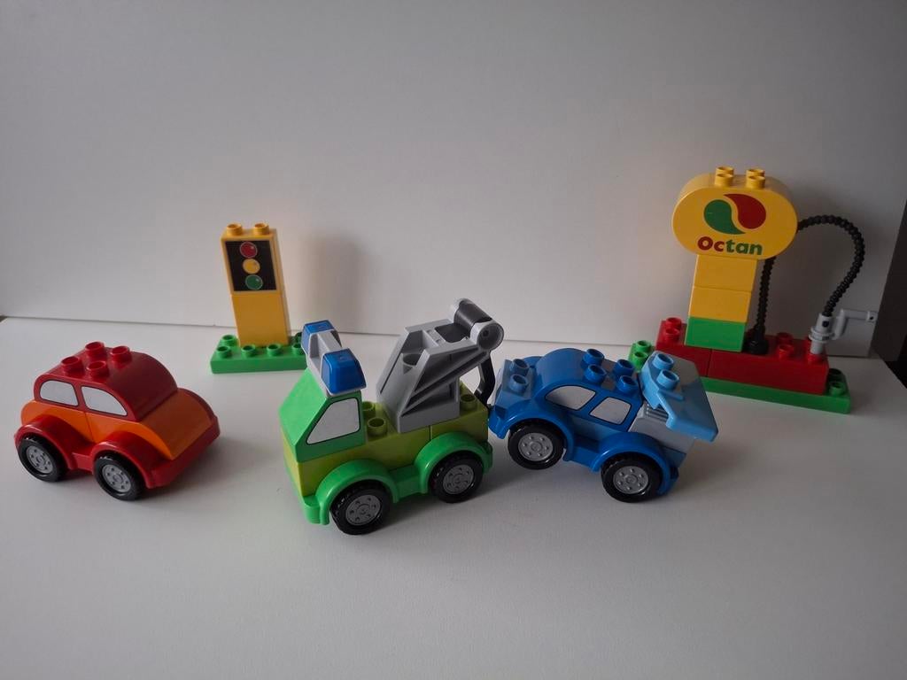 Duplo 10552. Creatieve auto's + verkeerslicht + tankstation, Kinderen en Baby's, Speelgoed | Duplo en Lego, Ophalen of Verzenden