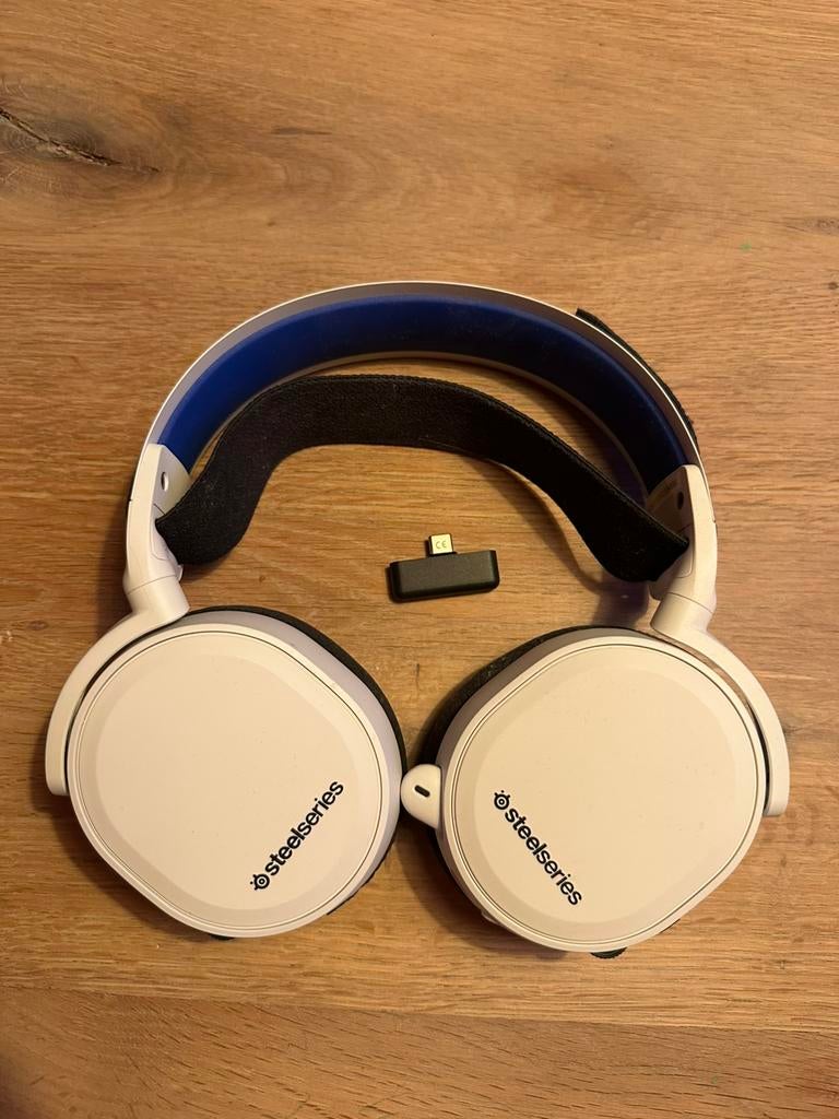 Steelseries Arctis 7p+ gaming headset o.a. PlayStation 5, Ophalen, Zo goed als nieuw, Overige merken