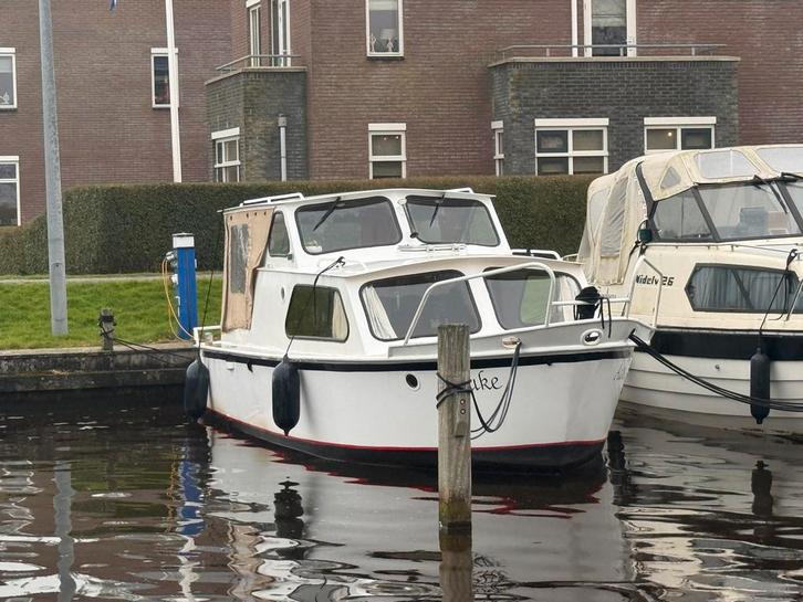 Motorboot  kruiser 7,8m  met albin 4 cilinder 40 pk, Watersport en Boten, Motorboten en Motorjachten, Gebruikt, Staal, 6 tot 9 meter