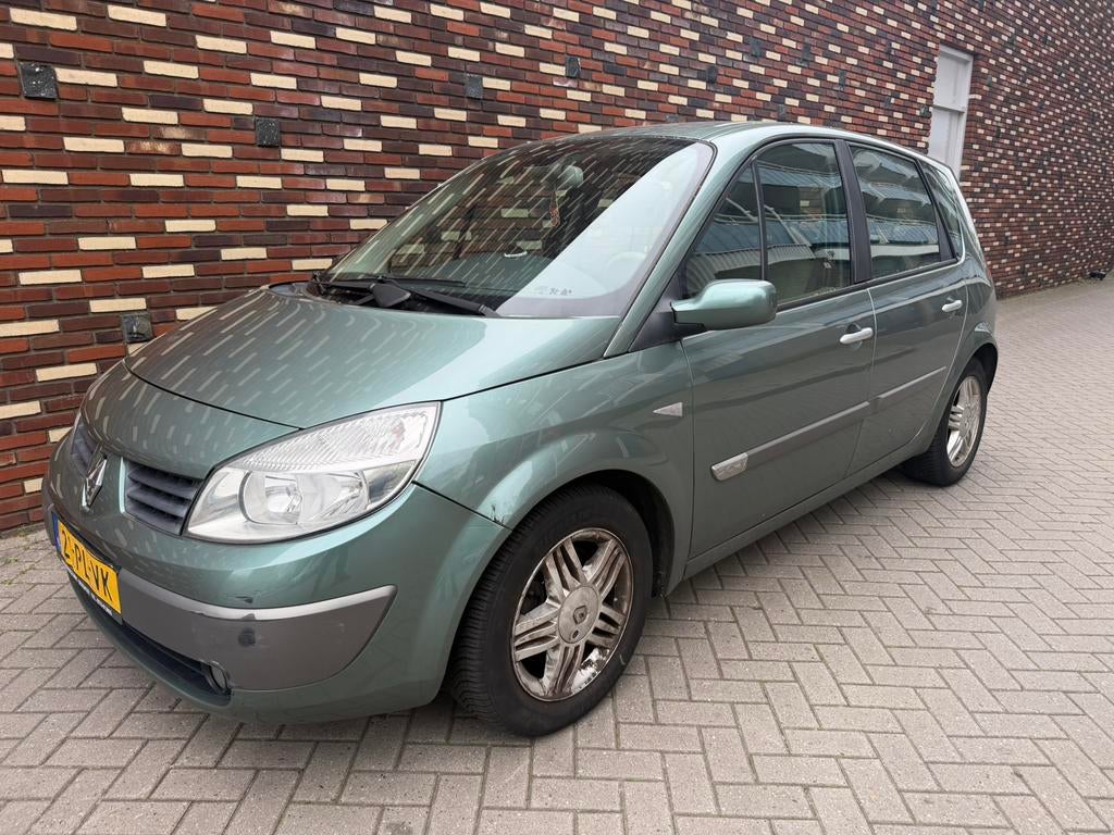 Renault Scénic 2.0 16V 99KW AUT Euro4 2004 Groen, Auto's, 1998 cc, 1250 kg, 4 cilinders, Origineel Nederlands