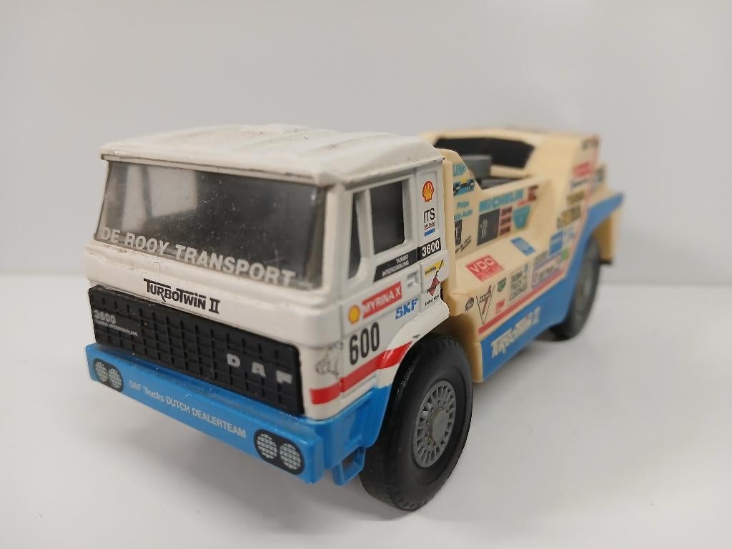 DAF 3300 "TURBOTWIN 2" Parijs/Dakar, Hobby en Vrije tijd, Modelauto's | 1:50, Ophalen of Verzenden, Bus of Vrachtwagen, Lion Toys