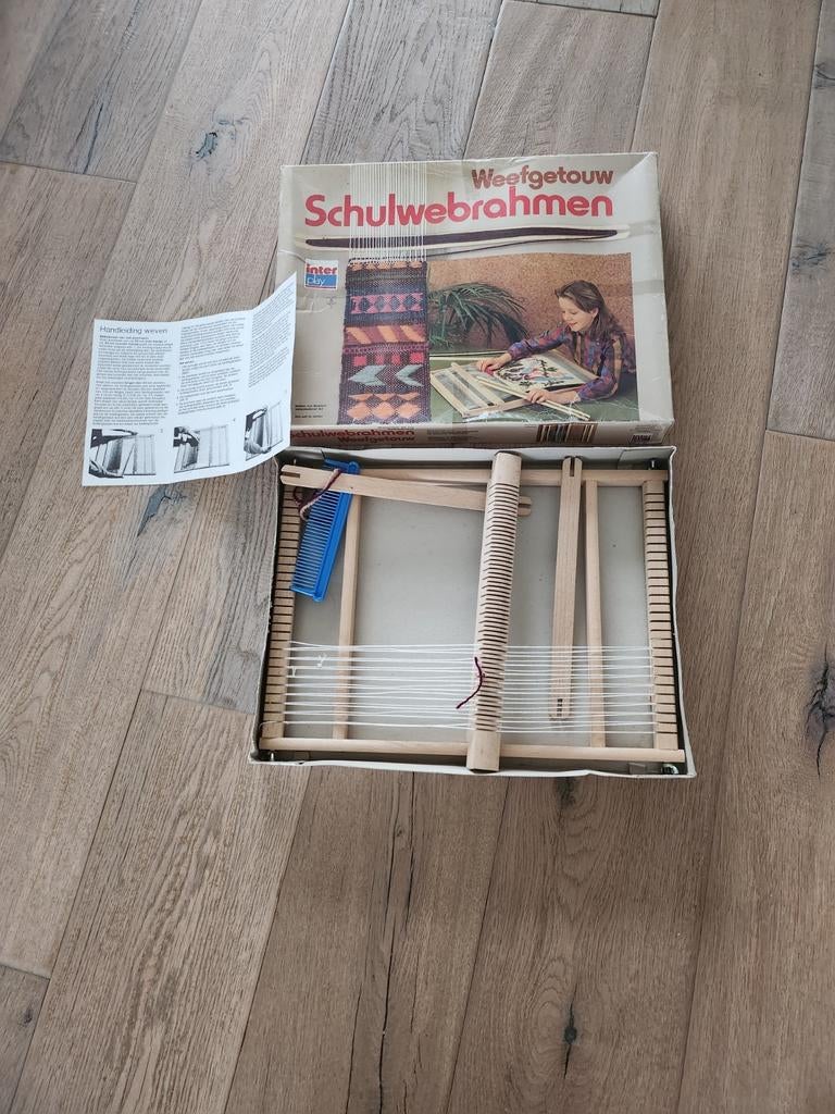 Weefgetouw., Ophalen, Gebruikt, Haken, Patroon of Boek