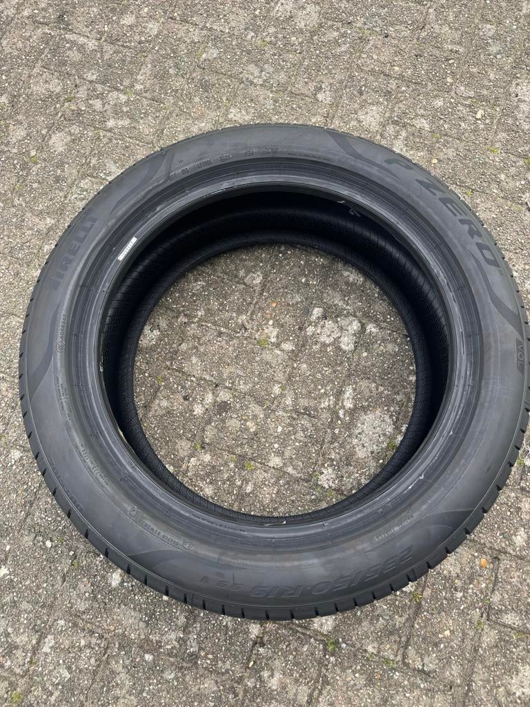 Pirelli P Zero 235/50/R19 band, Nieuw, 235 mm, Band(en), Personenwagen