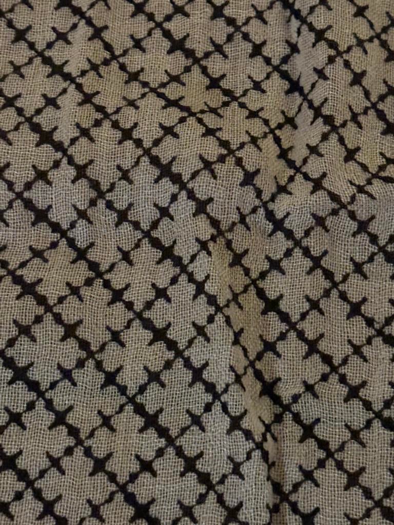 Marlene Birger sjaal 100% wol - Zwart/Wit patroon, Kleding | Dames, Mutsen, Sjaals en Handschoenen, Ophalen of Verzenden, Nieuw