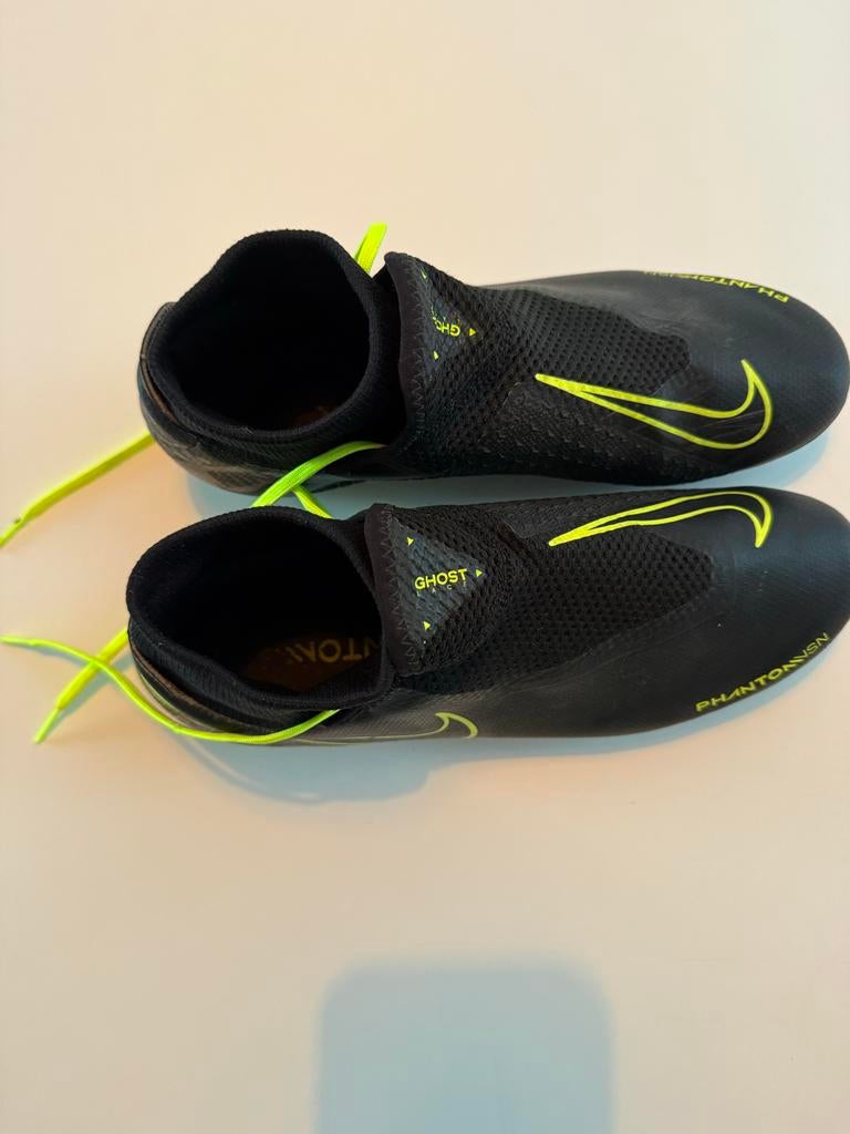 Nike phantom maat 41, Maat XS of kleiner, Ophalen, Zo goed als nieuw, Schoenen