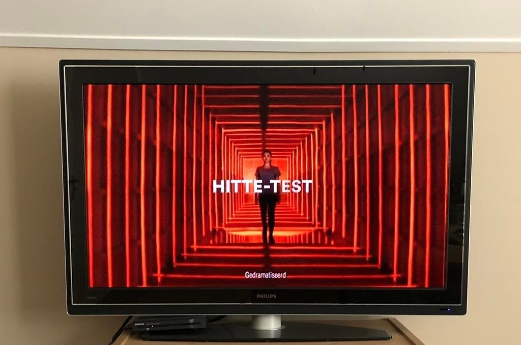 Philips Cineos 52PFL9632D LCD tv met ambilight, Ophalen, Philips, Gebruikt, 50 Hz