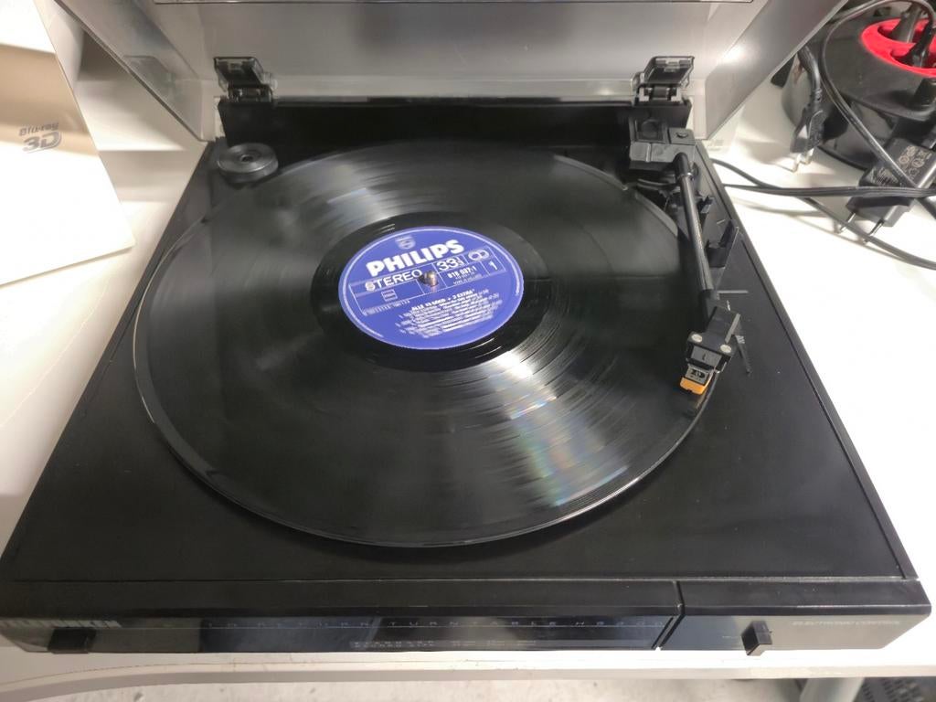 Vintage Telefunken HS 300 platenspeler zoldervonst, Ophalen of Verzenden, Zo goed als nieuw, Platenspeler, Overige merken