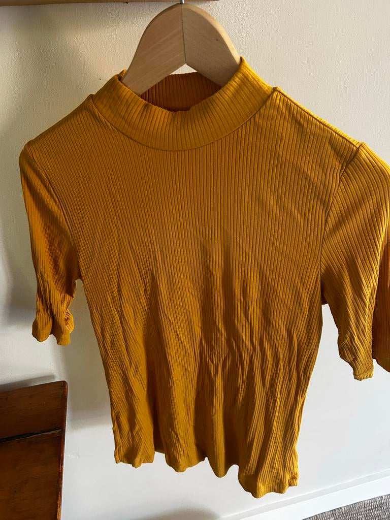 Vila okergeel soepelvallend dames shirt XS, Geel, Ophalen of Verzenden, Korte mouw, Maat 34 (XS) of kleiner