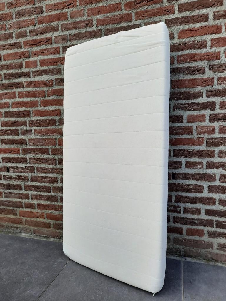 Matrasje voor kinderbed - Comfortabel en schoon, Huis en Inrichting, Slaapkamer | Matrassen en Bedbodems, Ophalen, Gebruikt, 190 cm of minder