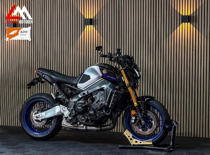 YAMAHA MT 09 SP - Comfort zadel - Nieuwstaat - Quickshifter, Motoren, Motoren | Yamaha, Bedrijf, Naked bike, meer dan 35 kW, 3 cilinders