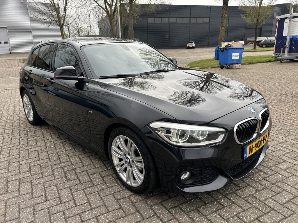 BMW 1-serie 118i M Sport Edition NAVI PDC STOELVW XENON., Auto's, BMW, 1-Serie, Lichtsensor, 136 pk, Gebruikt