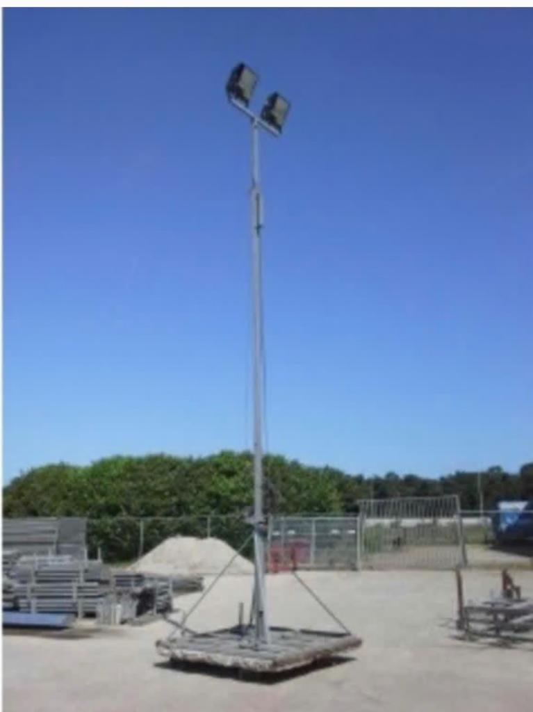 Lichtmast, Ophalen, Gebruikt, Minder dan 50 watt, Met statief