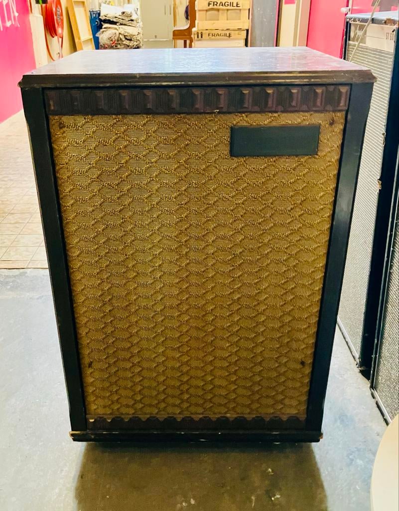 Eminent V-150 Actieve Speaker - 250 Watt, Ophalen, Gebruikt, Minder dan 500 watt, Overige typen
