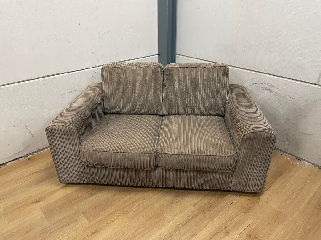 Mooie luxe taupe bruine ribstof 2 zits bank - GEREINIGD!!!