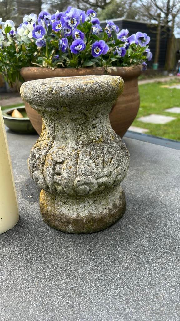 Betonnen en verweerd ornament, Ophalen of Verzenden, Zo goed als nieuw, Overige typen