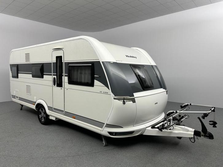 Hobby De Luxe 545 KMF Mover Luifel OOK INKOOP, Caravans en Kamperen, Caravans, Bedrijf, tot en met 6, 1250 - 1500 kg, Treinzit