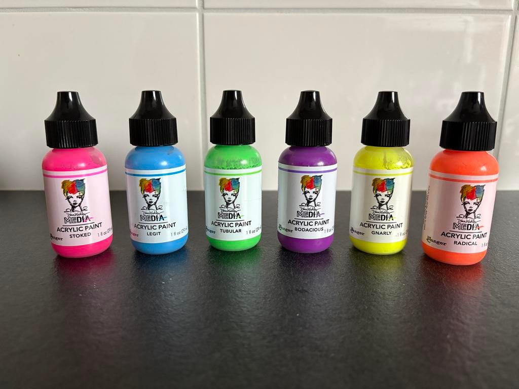 Dina Wakley Neon Acrylverf Set, Hobby en Vrije tijd, Schilderen, Ophalen, Gebruikt, Acrylverf
