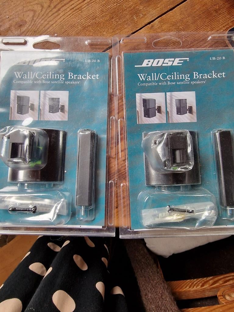 Bose UB-20 B Wall/Ceiling Bracket - Ophangsysteem (2 stuks), Audio, Tv en Foto, Luidsprekers, Overige typen, Nieuw, Ophalen of Verzenden