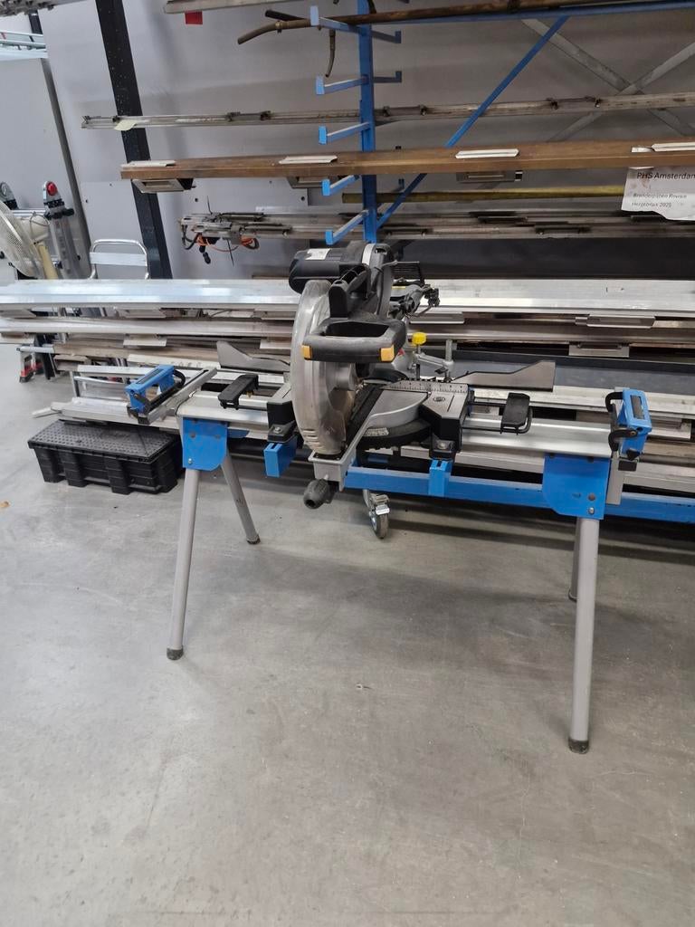 HBM 305x108mm Radiaalzaag met Laser & Zaagstandaard, Doe-het-zelf en Verbouw, Gereedschap | Zaagmachines, Ophalen