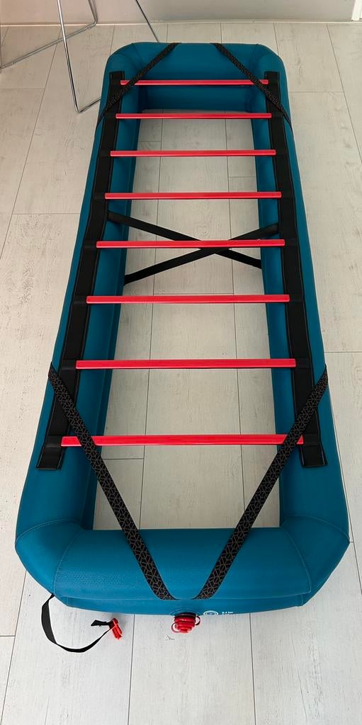 Quechua veldbed/opblaasbare lattenbodem zie info, Caravans en Kamperen, Luchtbedden, Ophalen, Zo goed als nieuw, 1-persoons