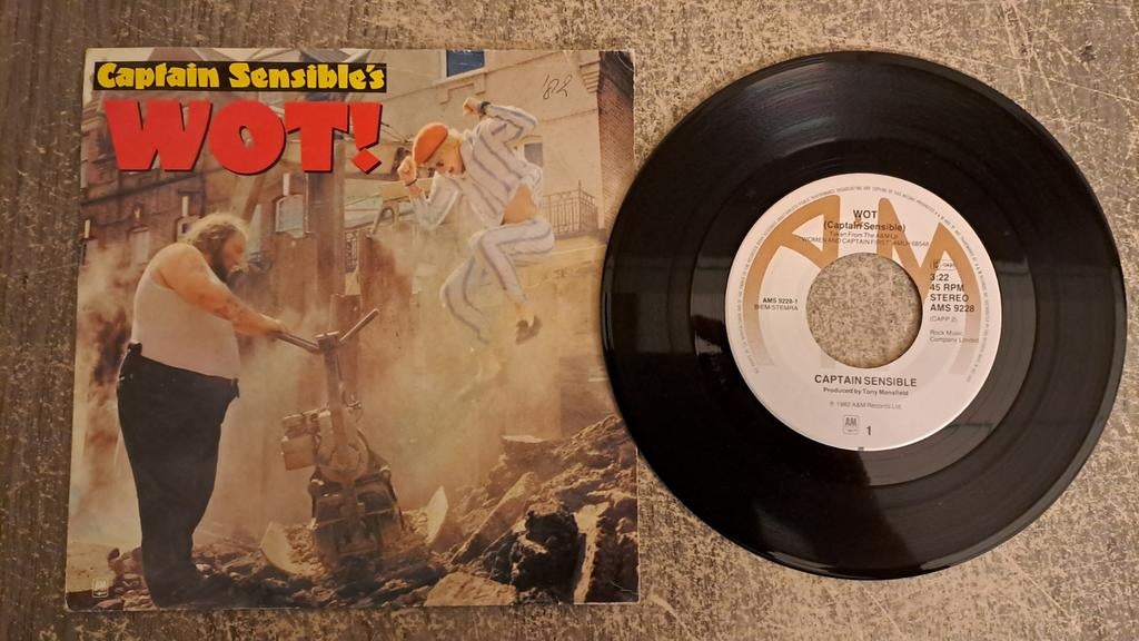 Captain sensible's  - WOT, Gebruikt, 7 inch, Single, Ophalen of Verzenden